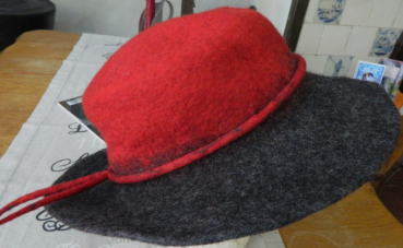 Ladies Hat red/red/grey